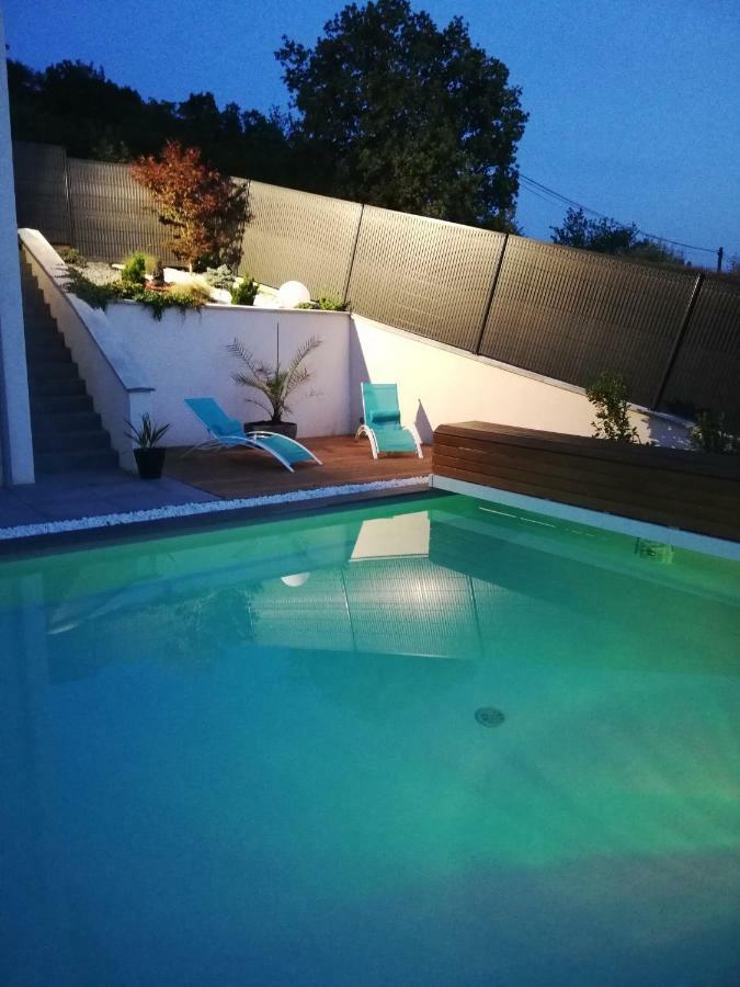 Chambres D'Hotes Luxe Et Serenite Theize 외부 사진
